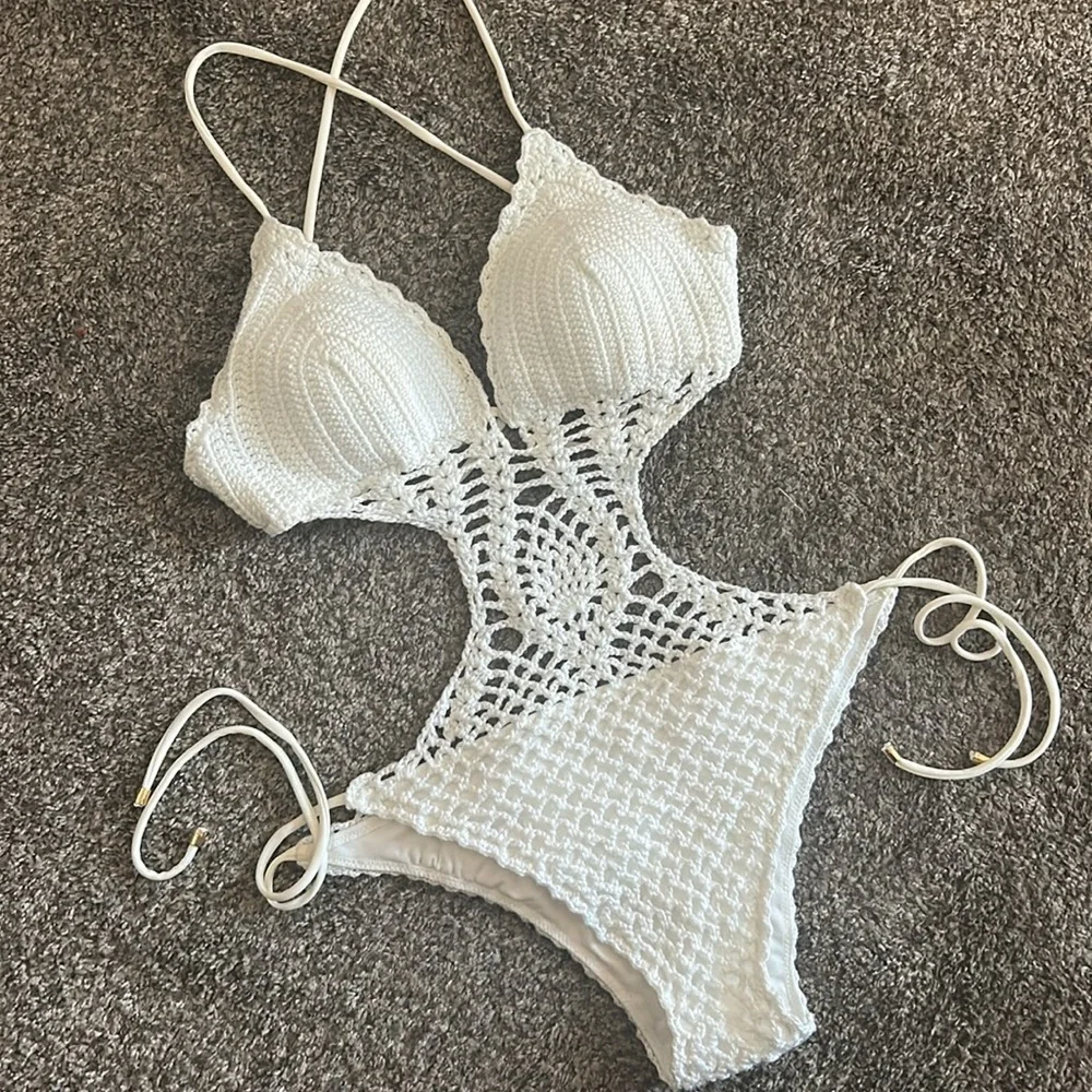 Abercrombie & Fitch swimsuit - Picture 2 of 14